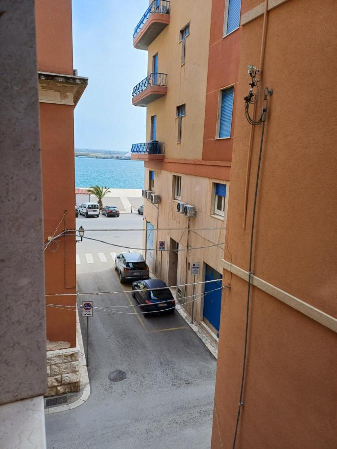 Soffio Di Mediterraneo Appartamento Трапани Екстериор снимка